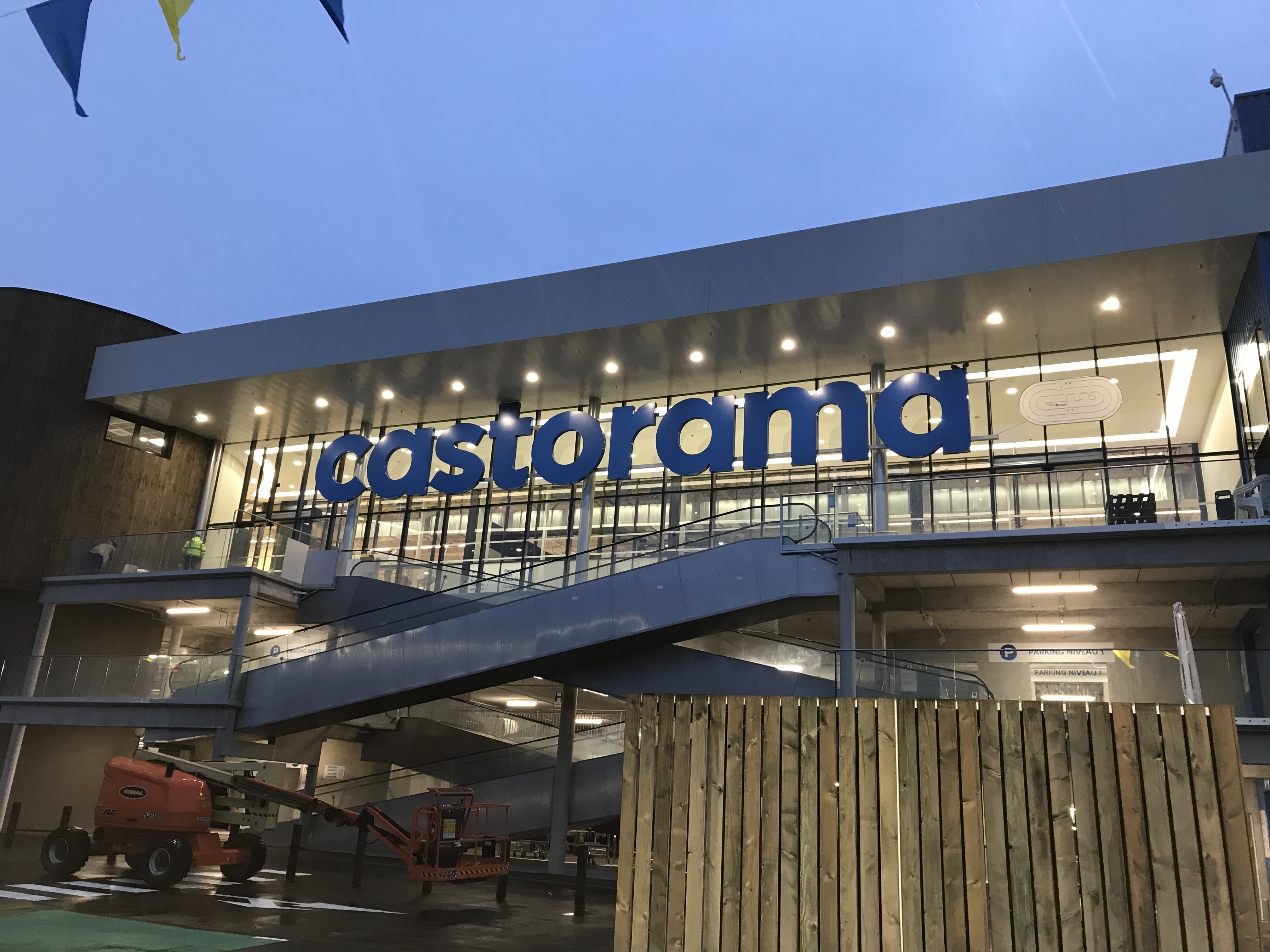 Façade du Castorama de Mérignac